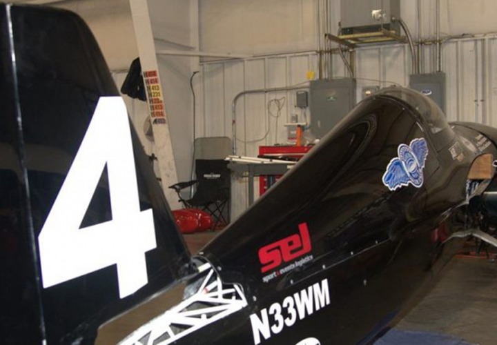 Air Race One - The Big Move
